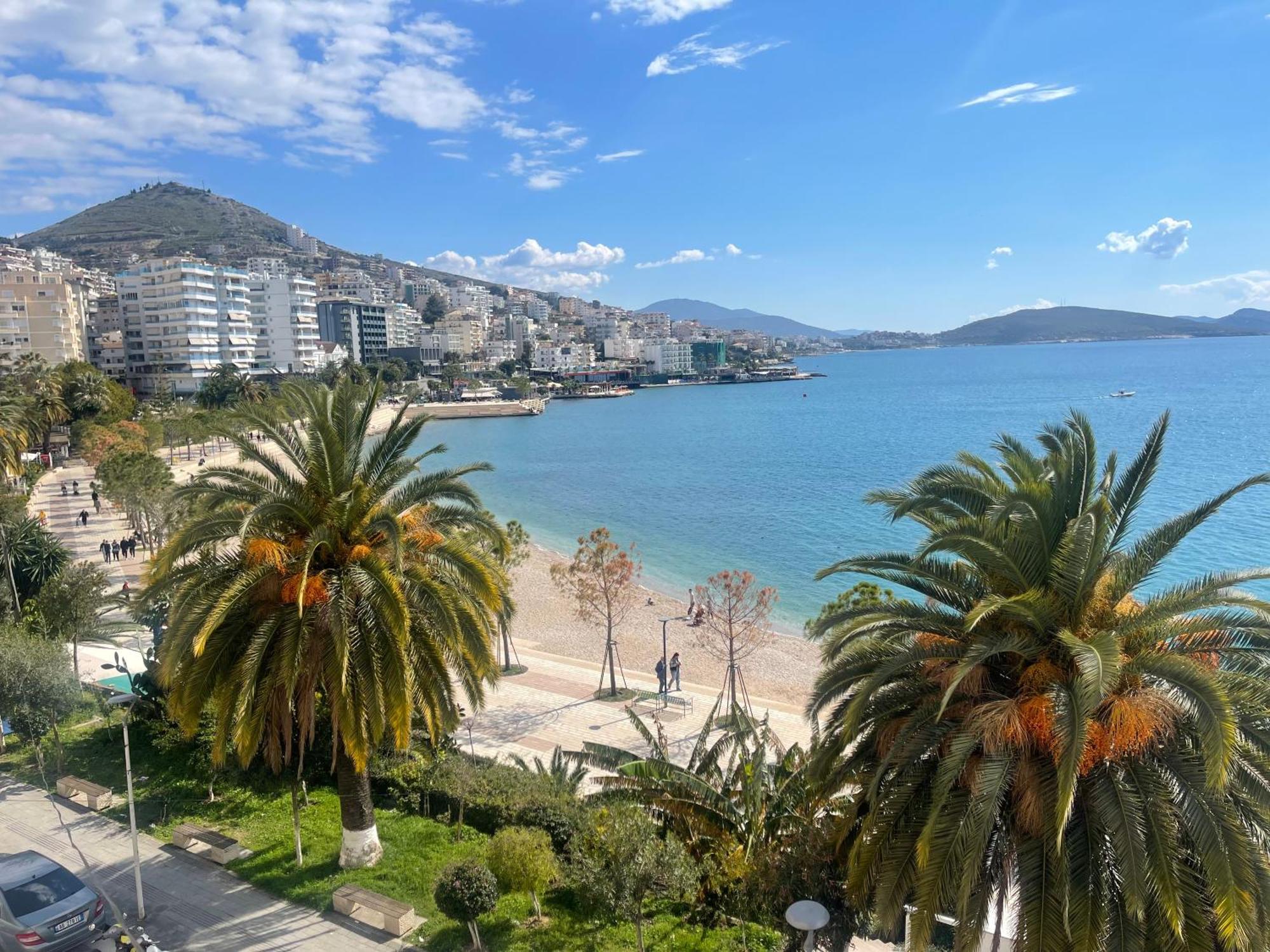 Caramel Sun Studios Apts Sarande Luaran gambar